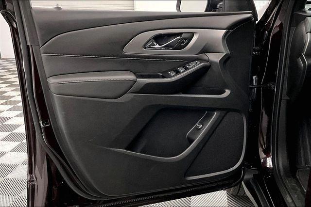 2023 Chevrolet Traverse AWD LT Cloth