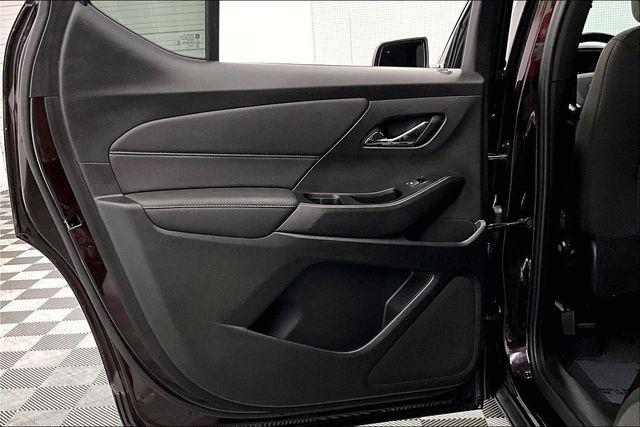 2023 Chevrolet Traverse AWD LT Cloth