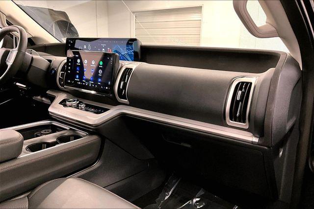 2025 Ford Expedition Active MAX