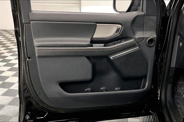 2025 Ford Expedition Active MAX