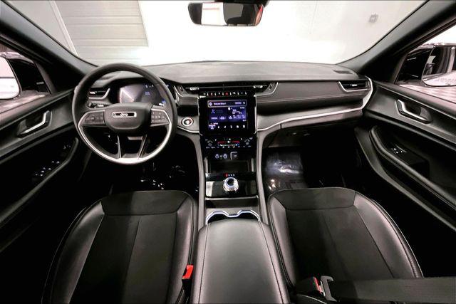 2025 Jeep Grand Cherokee Altitude 4x4