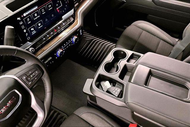 2025 GMC Sierra 1500 4WD Crew Cab Short Box Elevation with 3VL
