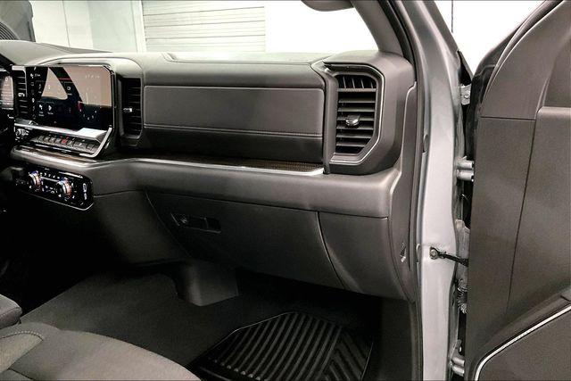 2025 GMC Sierra 1500 4WD Crew Cab Short Box Elevation with 3VL