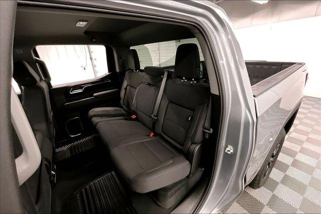 2025 GMC Sierra 1500 4WD Crew Cab Short Box Elevation with 3VL