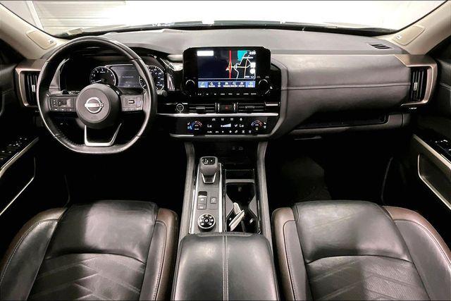 2023 Nissan Pathfinder Platinum 4WD