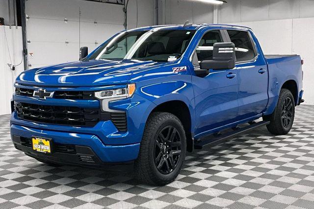 2022 Chevrolet Silverado 1500 4WD Crew Cab Short Bed RST