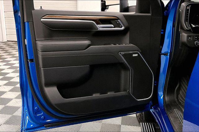 2022 Chevrolet Silverado 1500 4WD Crew Cab Short Bed RST
