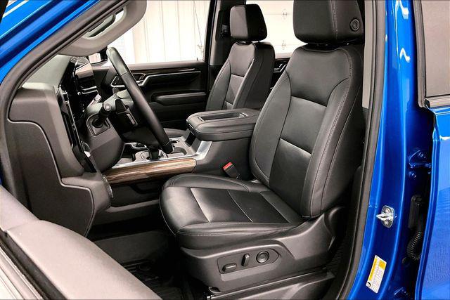 2022 Chevrolet Silverado 1500 4WD Crew Cab Short Bed RST