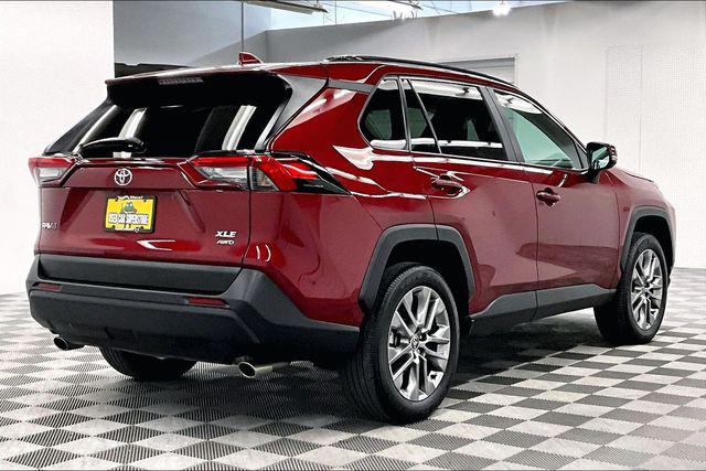2024 Toyota RAV4 XLE Premium
