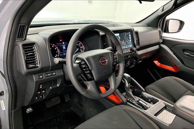 2024 Nissan Frontier Crew Cab PRO-4X 4x4