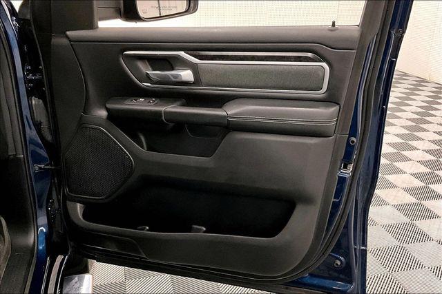 2022 Ram 1500 Big Horn Crew Cab 4x4 5'7" Box