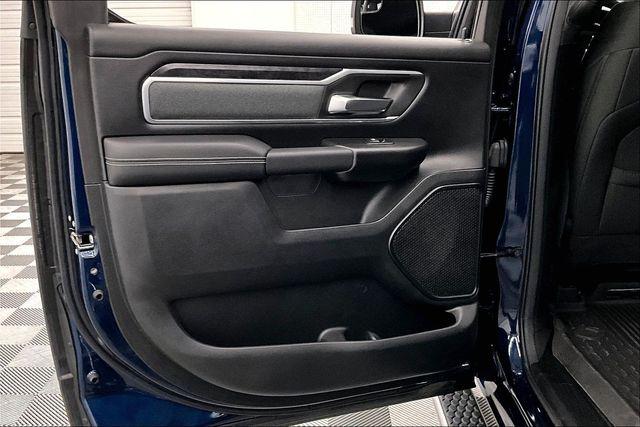 2022 Ram 1500 Big Horn Crew Cab 4x4 5'7" Box