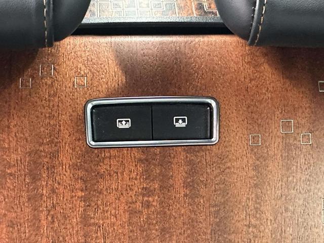 2025 Lincoln Navigator Black Label L