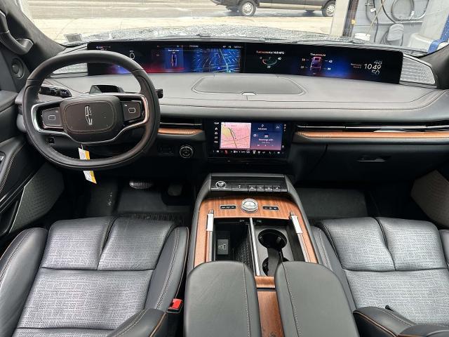 2025 Lincoln Navigator Black Label L