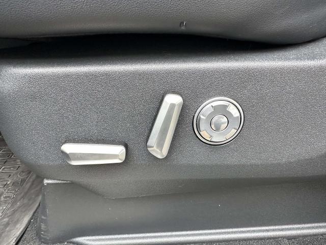 2025 Lincoln Navigator Black Label L