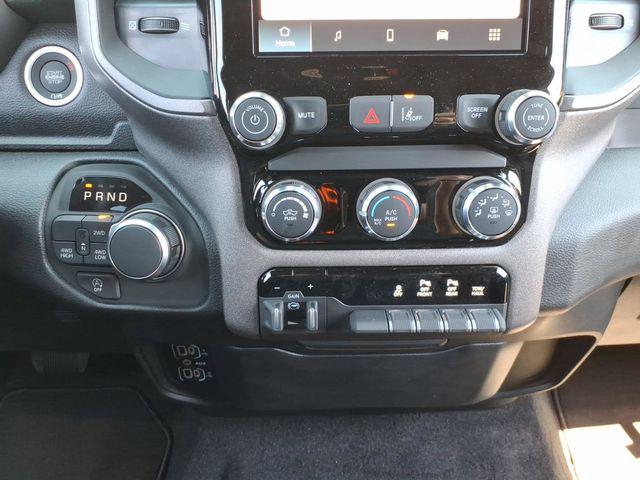 2026 Ram 1500 Express Crew Cab 4x4 5'7" Box