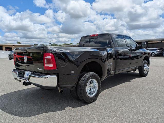 2024 Ram 3500 Tradesman Crew Cab 4x4 8' Box