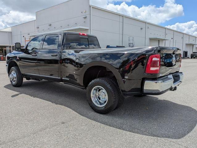 2024 Ram 3500 Tradesman Crew Cab 4x4 8' Box