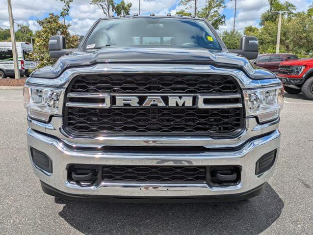 2024 Ram 3500 Tradesman Crew Cab 4x4 8' Box