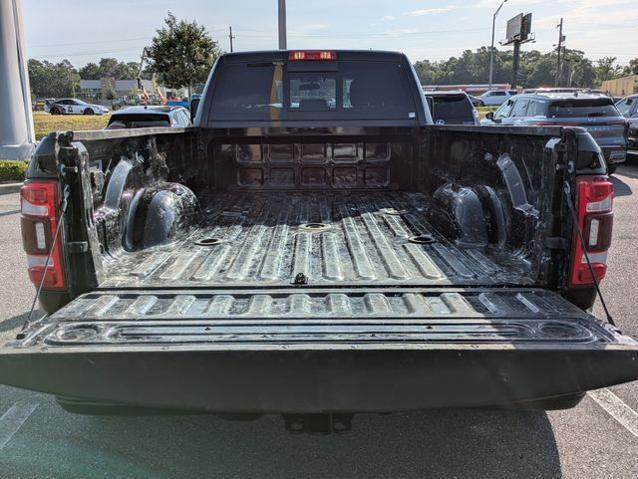 2024 Ram 3500 Tradesman Crew Cab 4x4 8' Box