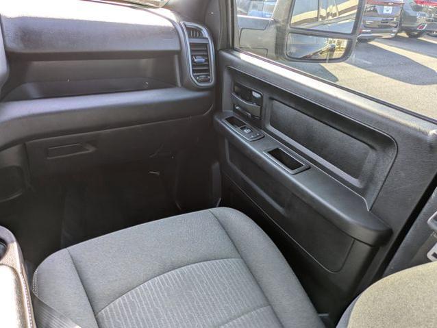 2024 Ram 3500 Tradesman Crew Cab 4x4 8' Box