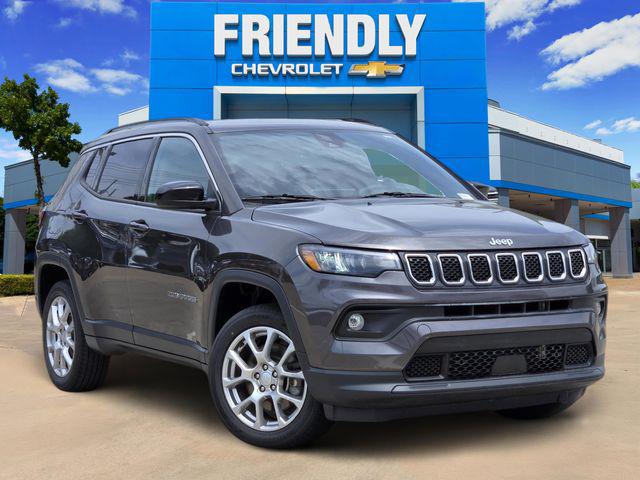 2023 Jeep Compass Latitude Lux FWD for sale in Dallas, TX