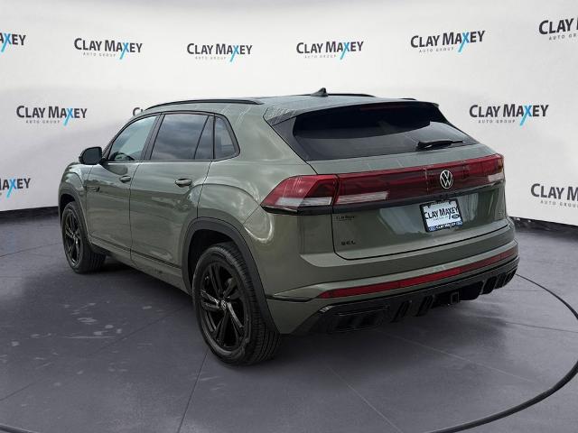 2026 Volkswagen Atlas Cross Sport SEL R-Line Black