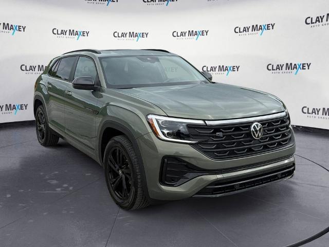 2026 Volkswagen Atlas Cross Sport SEL R-Line Black