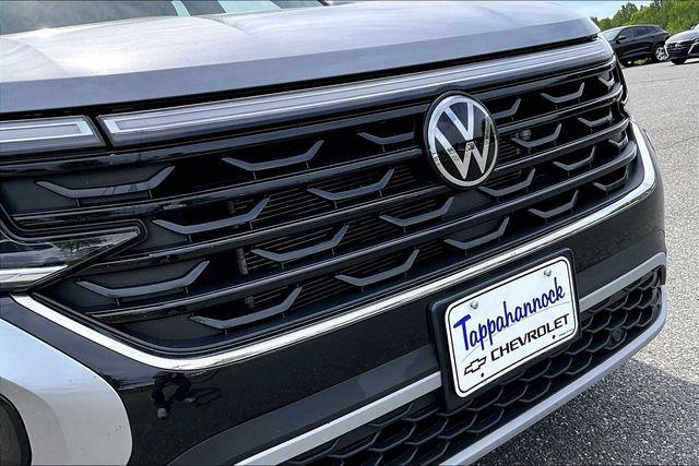 2024 Volkswagen Atlas Cross Sport 2.0T SE w/Technology