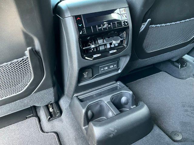 2026 Jeep Grand Cherokee L Limited Reserve