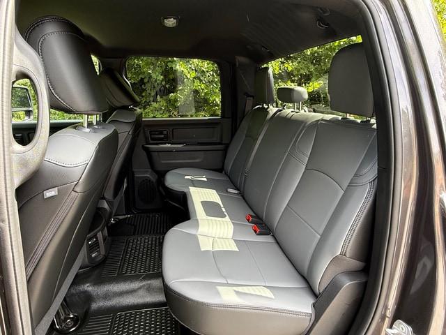 2026 Ram 3500 Tradesman Crew Cab 4x4 8 Box