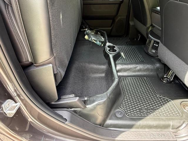 2026 Ram 3500 Tradesman Crew Cab 4x4 8 Box