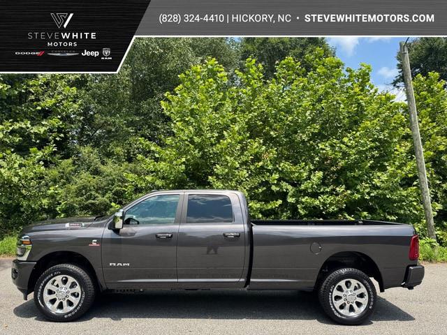 2026 RAM Ram 3500 RAM 3500 LARAMIE CREW CAB 4X4 8 BOX