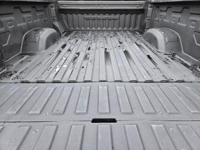2023 GMC Sierra 2500HD 4WD Crew Cab Standard Bed Denali