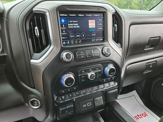 2023 GMC Sierra 2500HD 4WD Crew Cab Standard Bed Denali