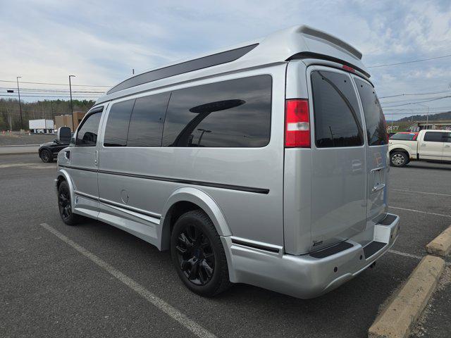 2021 Chevrolet Express Passenger RWD 2500 Regular Wheelbase LS