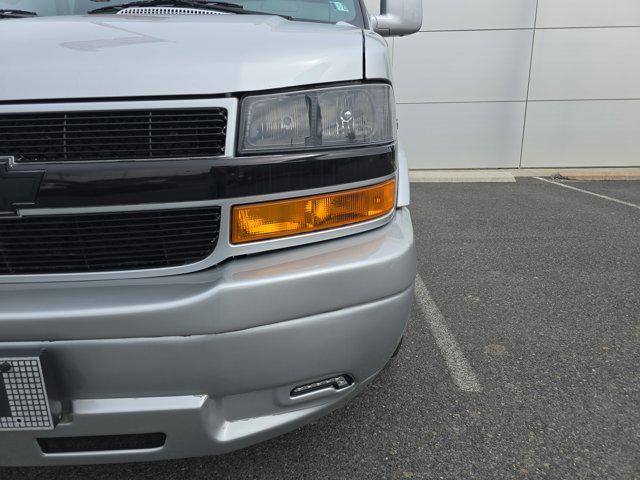 2021 Chevrolet Express Passenger RWD 2500 Regular Wheelbase LS