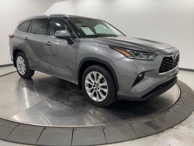 2025 Toyota Highlander Limited