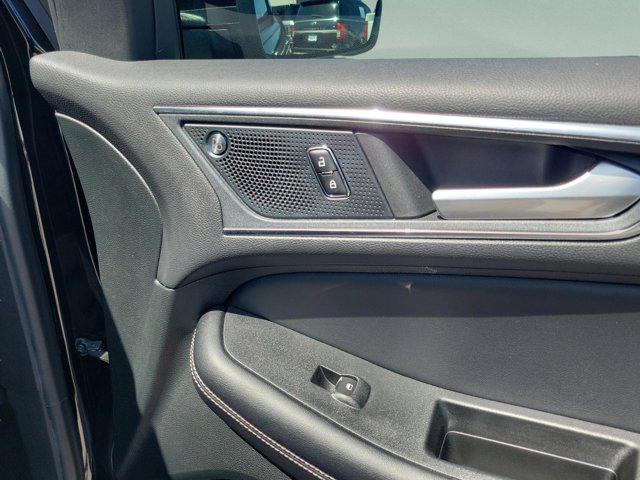 2022 Ford Edge ST