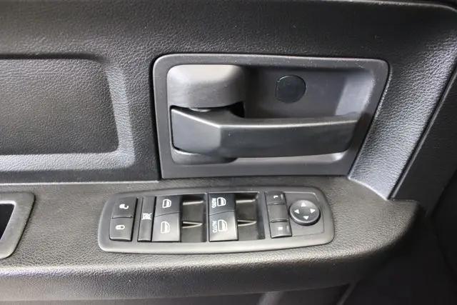 2019 Ram 1500 Classic Express Quad Cab 4x4 64 Box