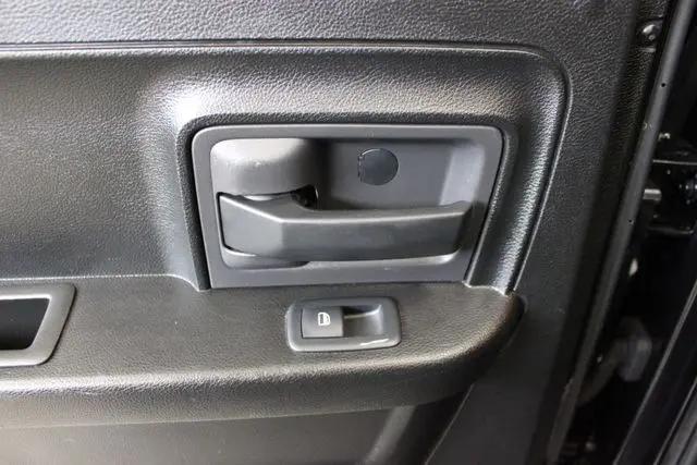 2019 Ram 1500 Classic Express Quad Cab 4x4 64 Box