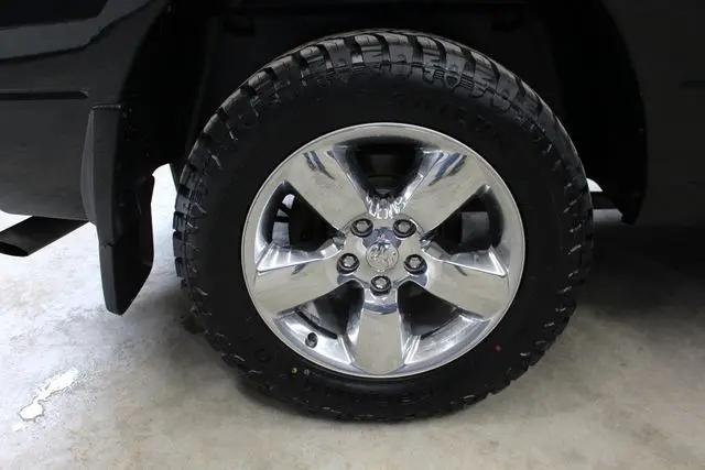 2019 Ram 1500 Classic Express Quad Cab 4x4 64 Box