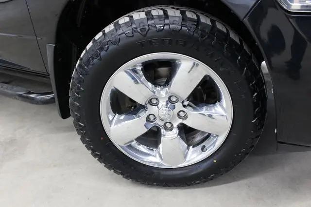 2019 Ram 1500 Classic Express Quad Cab 4x4 64 Box