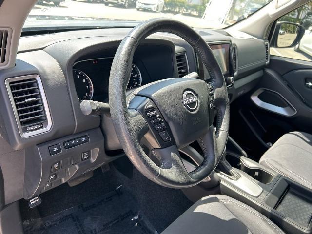 2023 Nissan Frontier Crew Cab SV 4x2