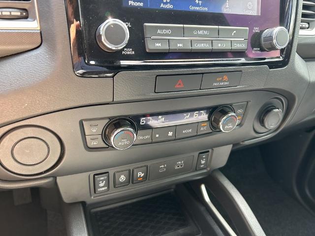 2023 Nissan Frontier Crew Cab SV 4x2