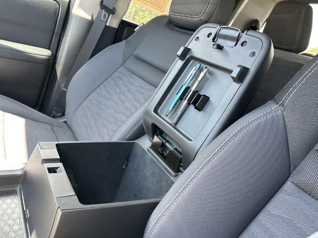 2023 Nissan Frontier Crew Cab SV 4x2