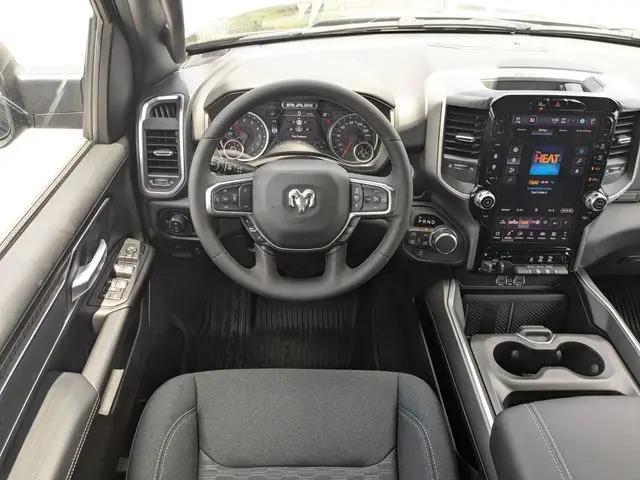 2026 Ram 1500 Big Horn Crew Cab 4x4 64 Box