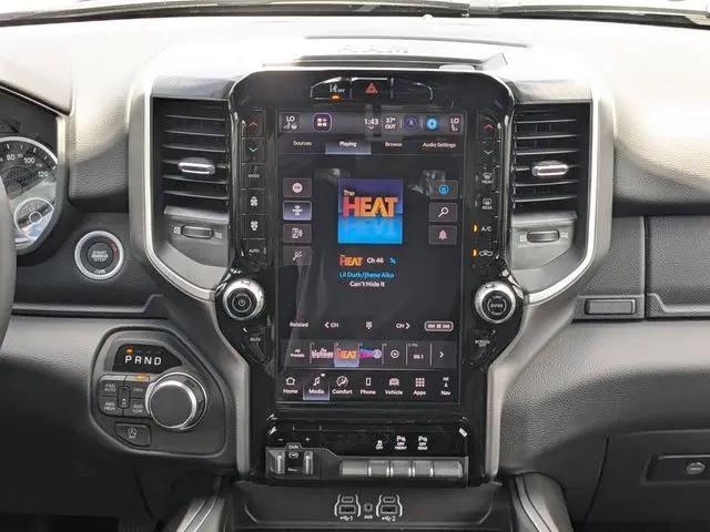 2026 Ram 1500 Big Horn Crew Cab 4x4 64 Box