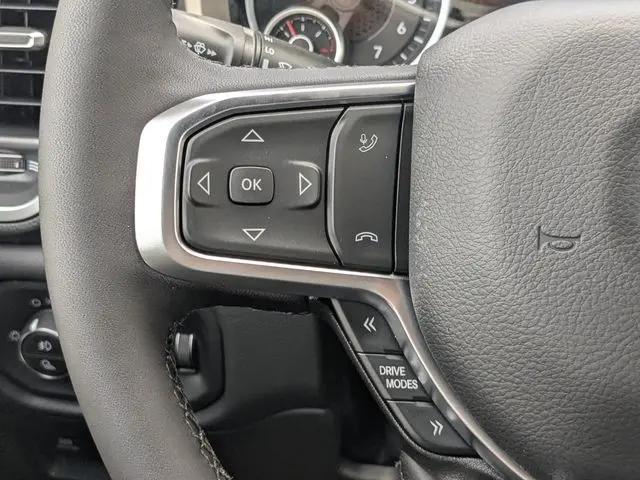 2026 Ram 1500 Big Horn Crew Cab 4x4 64 Box