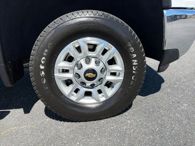 2024 Chevrolet Silverado 2500HD 4WD Crew Cab Standard Bed LT
